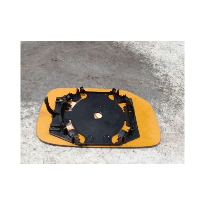 GLACE RETROVISEUR EXT D PEUGEOT 106 96-2003