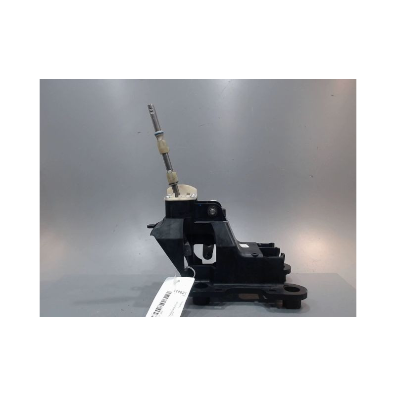 LEVIER DE VITESSES PEUGEOT 208 1.6 HDi