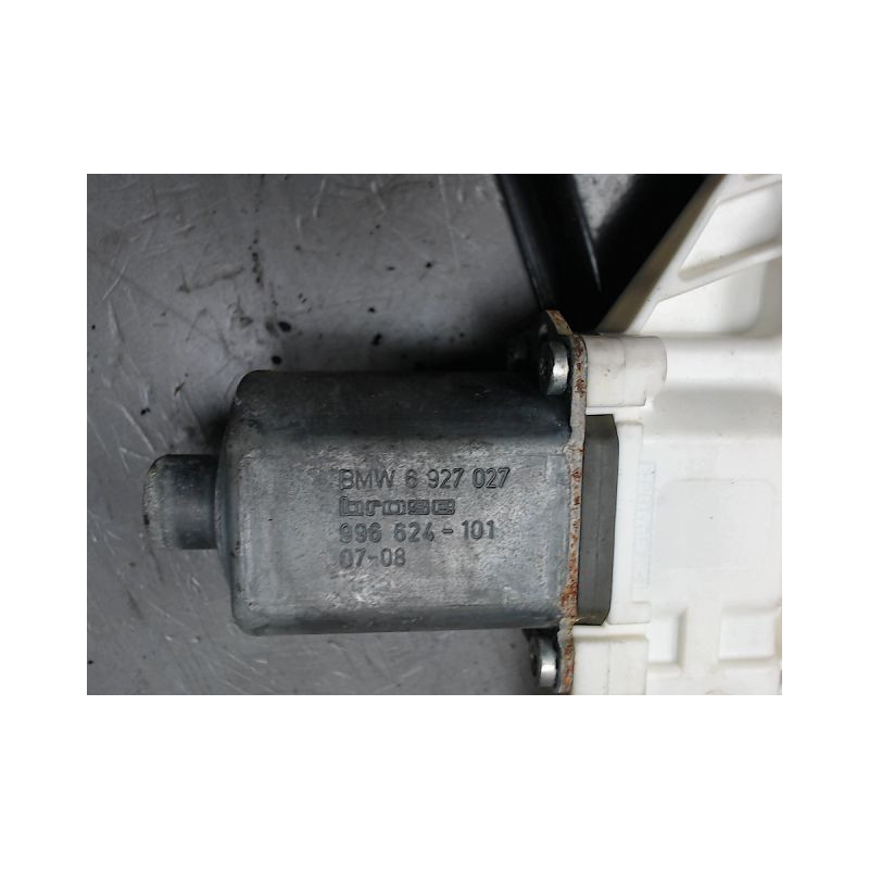 MECANISME+MOTEUR LEVE-GLACE AVANT GAUCHE B.M.W. SERIE 3