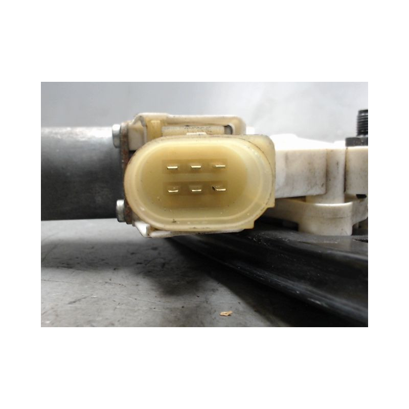 MECANISME+MOTEUR LEVE-GLACE AVANT GAUCHE B.M.W. SERIE 3