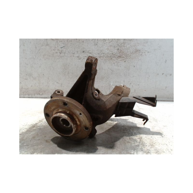 PIVOT AVANT DROIT PEUGEOT 206+ 2009-