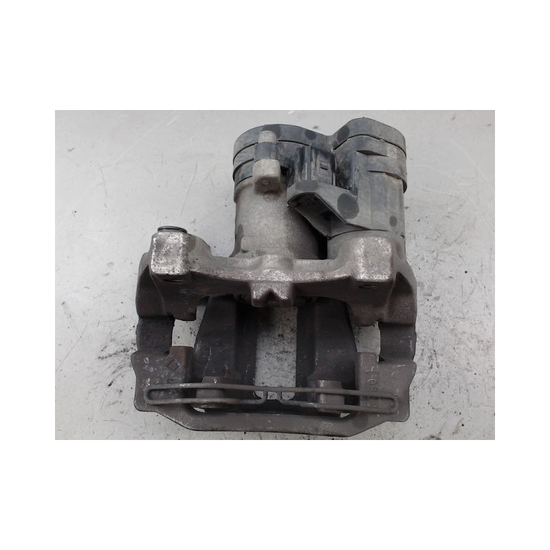 ETRIER DE FREIN ARRIERE DROIT AUDI A3