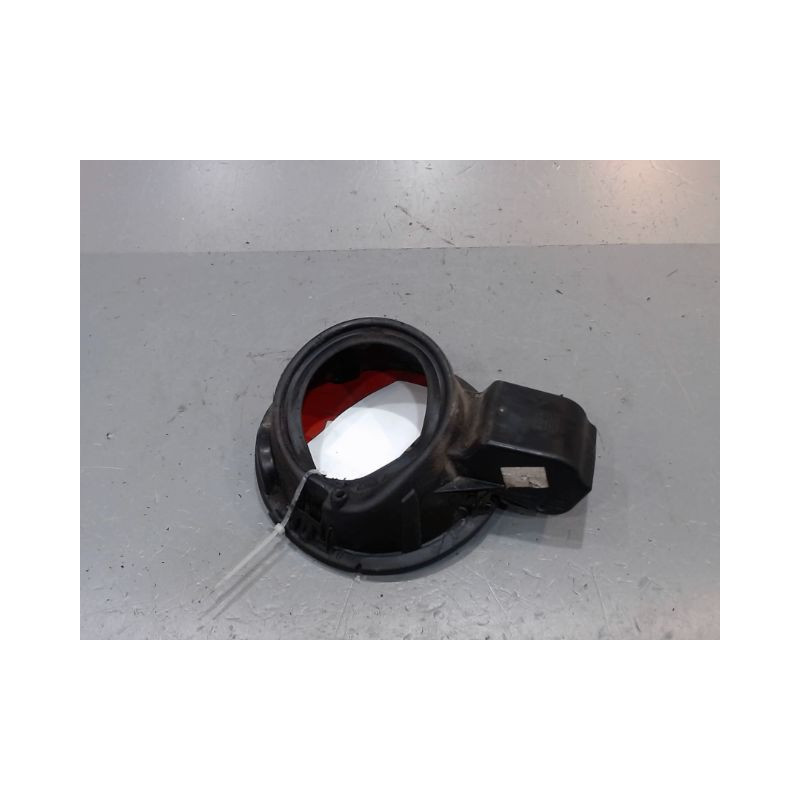 VOLET DE TRAPPE CARBURANT PEUGEOT 208