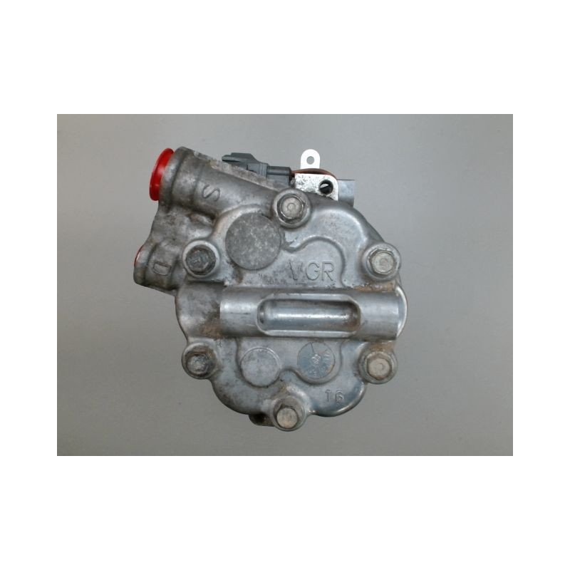 COMPRESSEUR AIR CONDITIONNE PEUGEOT BIPPER