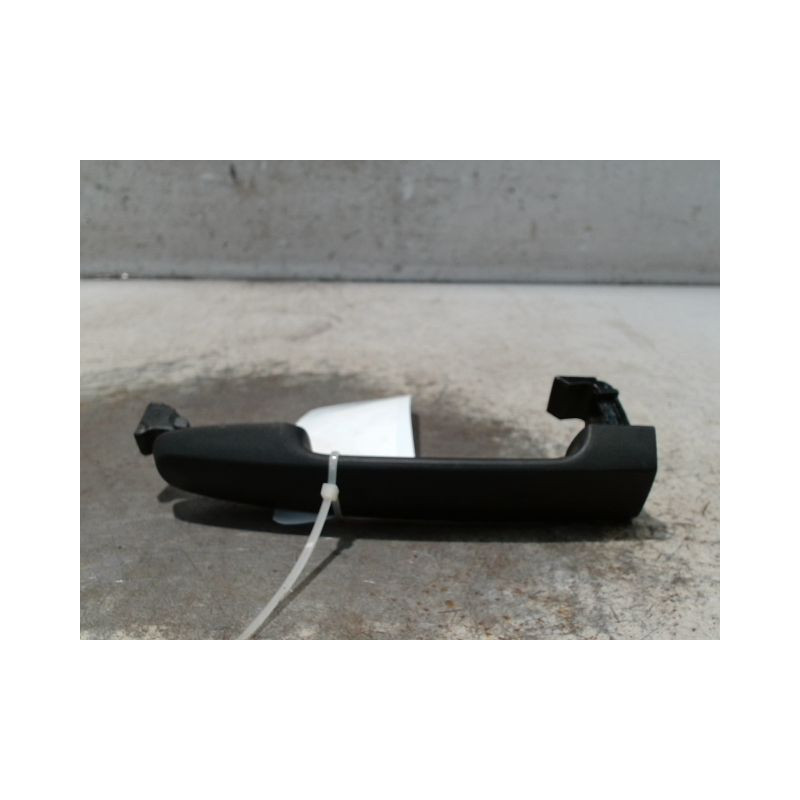 POIGNEE EXTERIEURE PORTE AVANT DROIT PEUGEOT 108