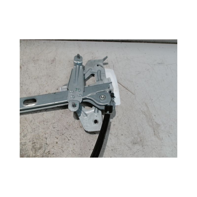 MECANISME+MOTEUR LEVE-GLACE AVANT GAUCHE PEUGEOT 108