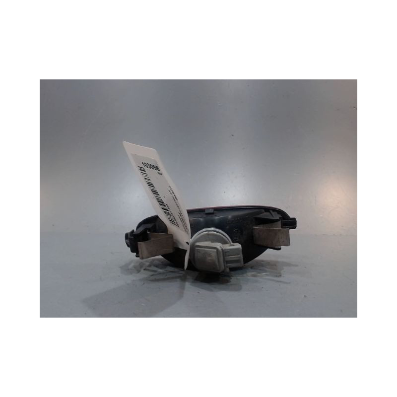 FEU BROUILLARD CENTRAL ARRIERE PEUGEOT 206