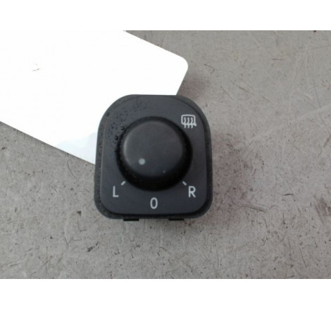 COMMANDE RETROVISSEUR EXT ELECTRIQUE