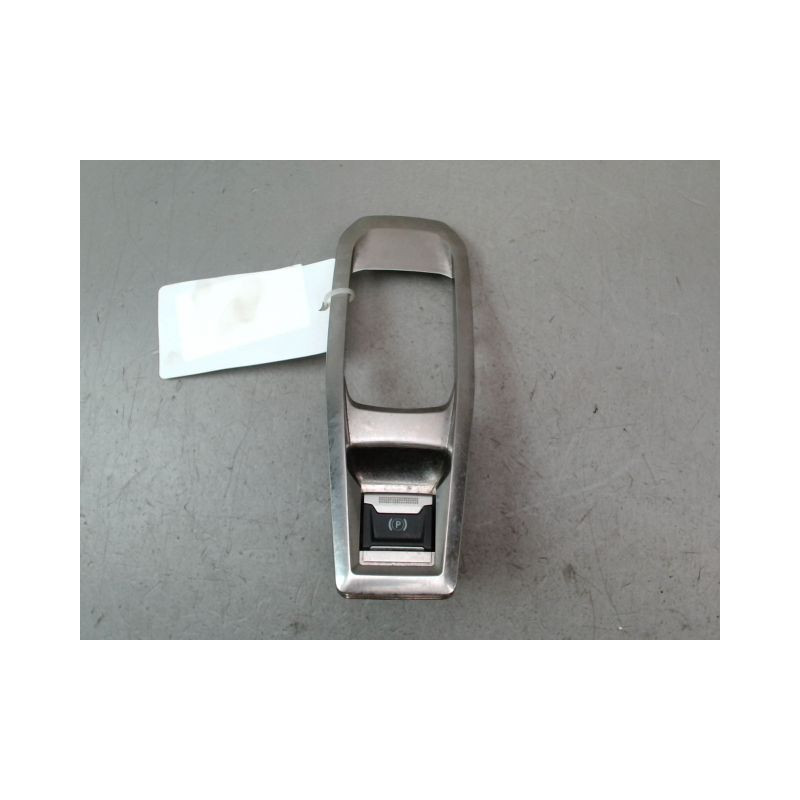 INTERIEUR COMMANDE FREIN A MAIN PEUGEOT 3008 2009-