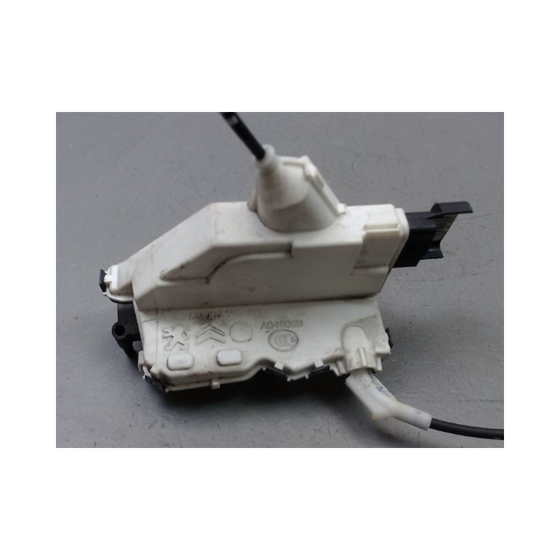 SYSTEME CONDAMNATION AVANT DROIT PEUGEOT 3008 BREAK I Phase 1 2009-2013