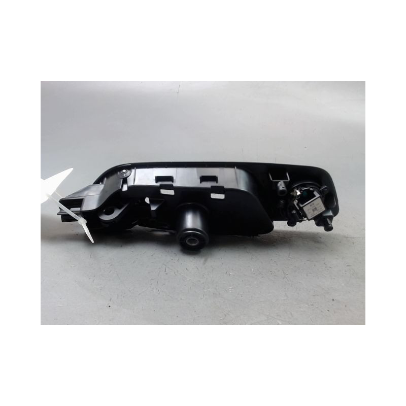 POIGNEE INTERIEURE PORTE ARRIERE GAUCHE SEAT LEON 2009-