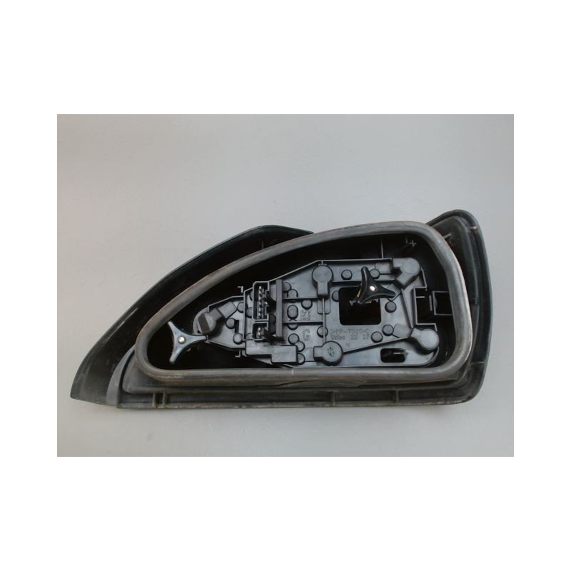 FEU ARRIERE GAUCHE  PEUGEOT 306