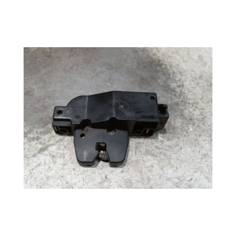 SERRURE COFFRE ARRIERE PEUGEOT 307 CC 03-05