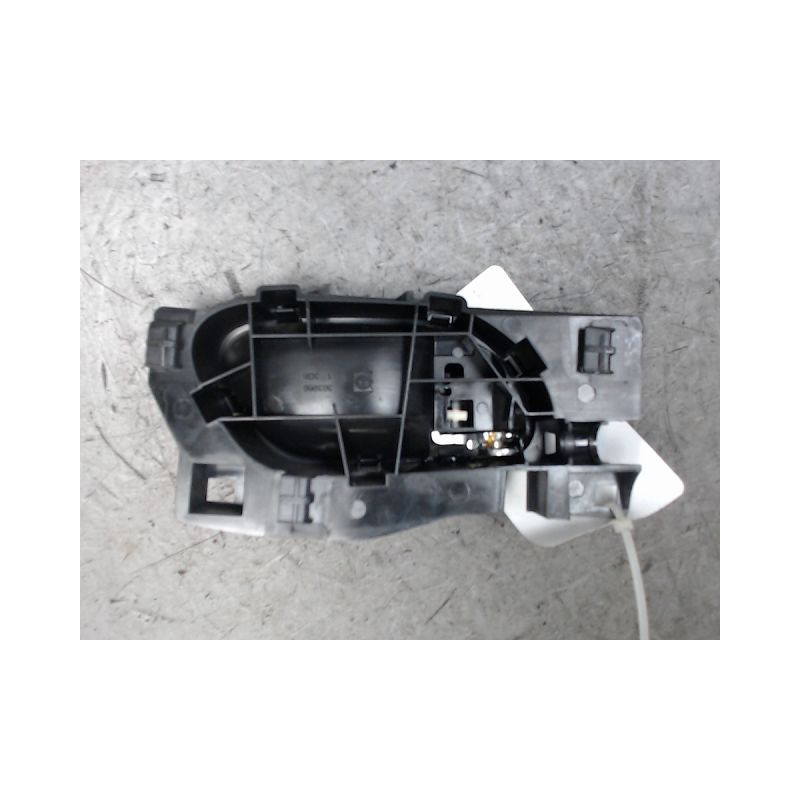 POIGNEE INTERIEURE PORTE AVANT GAUCHE PEUGEOT 208