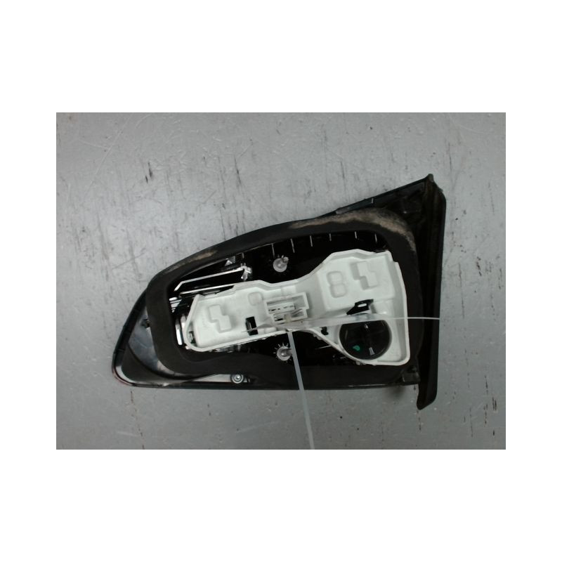 FEU ARRIERE INTERIEUR GAUCHE VOLKSWAGEN GOLF VII