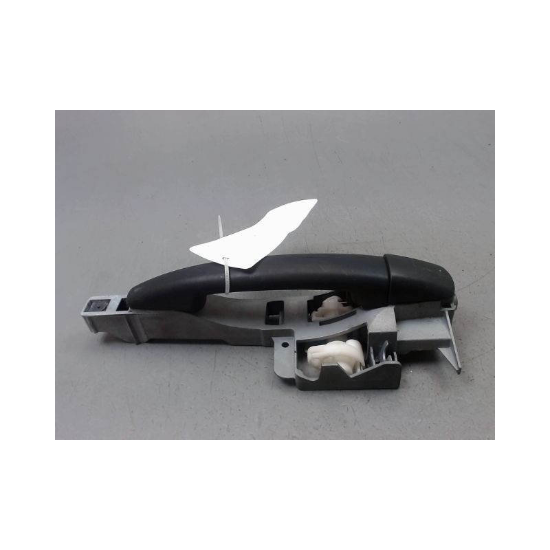 POIGNEE EXTERIEURE PORTE ARRIERE DROIT PEUGEOT 407 BERL. Phase 1 2004-2008