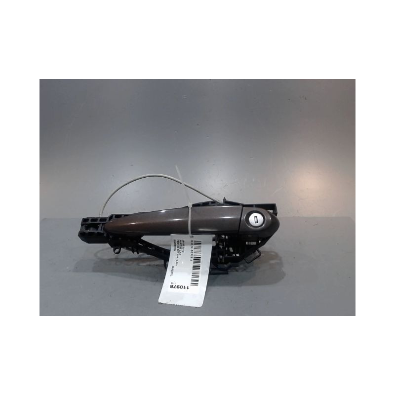 POIGNEE EXTERIEURE PORTE AVANT GAUCHE B.M.W. SERIE 3