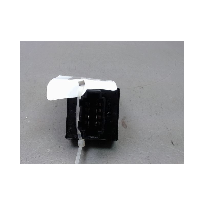 COMMANDE LEVE-GLACE PORTE AVG VOLKSWAGEN UP! PHASE 1 (12) 2011-...