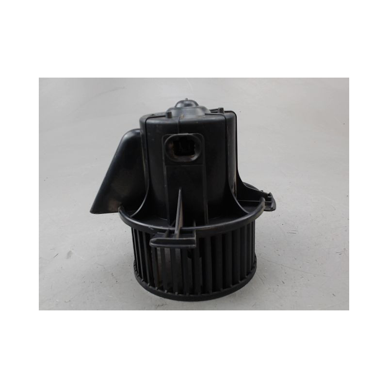 MOTEUR VENTILATEUR CHAUFFAGE PEUGEOT 307