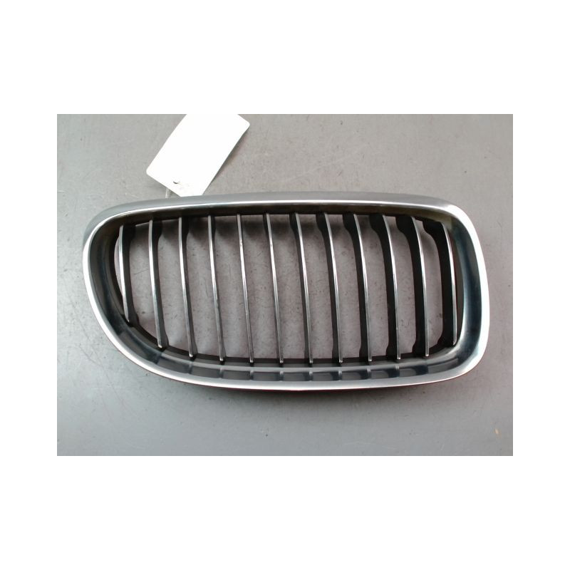 GRILLE CALANDRE DROIT BMW SERIE 3 BERL. V Phase 2 (E90) 2008-2011