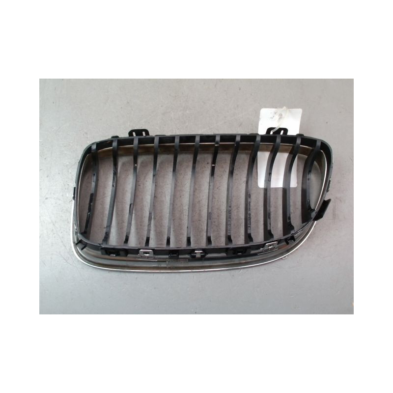 GRILLE CALANDRE DROIT BMW SERIE 3 BERL. V Phase 2 (E90) 2008-2011