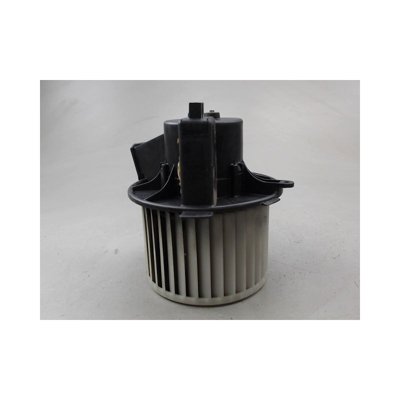 MOTEUR VENTILATEUR CHAUFFAGE PEUGEOT 307