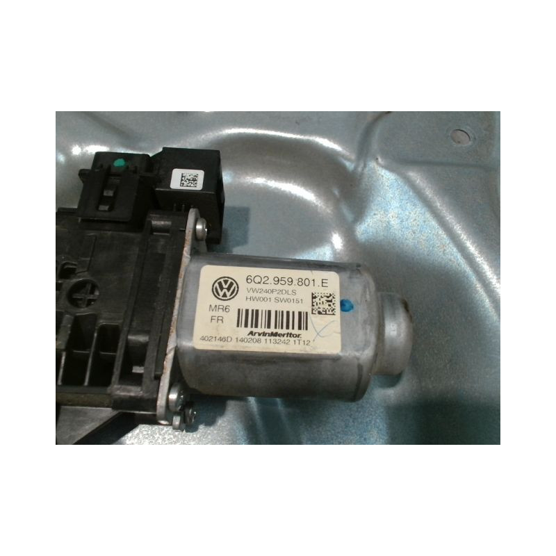 MECANISME+MOTEUR LEVE-GLACE AVANT DROIT VOLKSWAGEN POLO 2005-