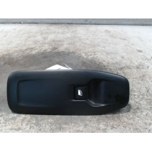 COMMANDE LEVE-GLACE PORTE AVD PEUGEOT 208