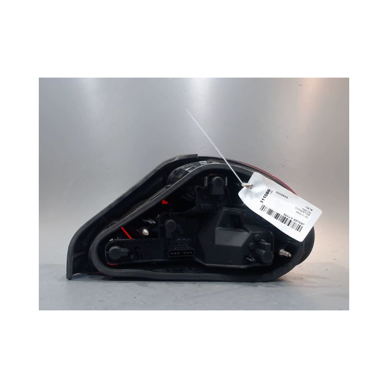 FEU ARRIERE GAUCHE  JAGUAR X-TYPE