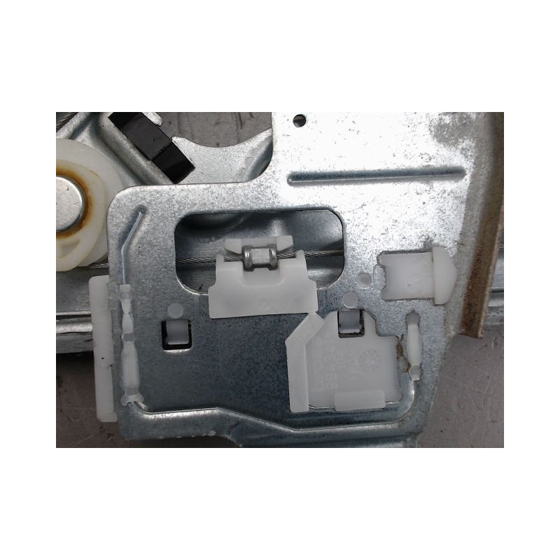 MECANISME LEVE-GLACE AVANT DROIT PEUGEOT 407