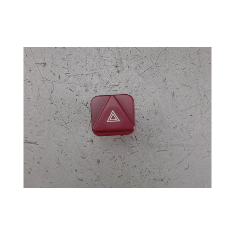 BOUTON DE WARNING PEUGEOT 1007