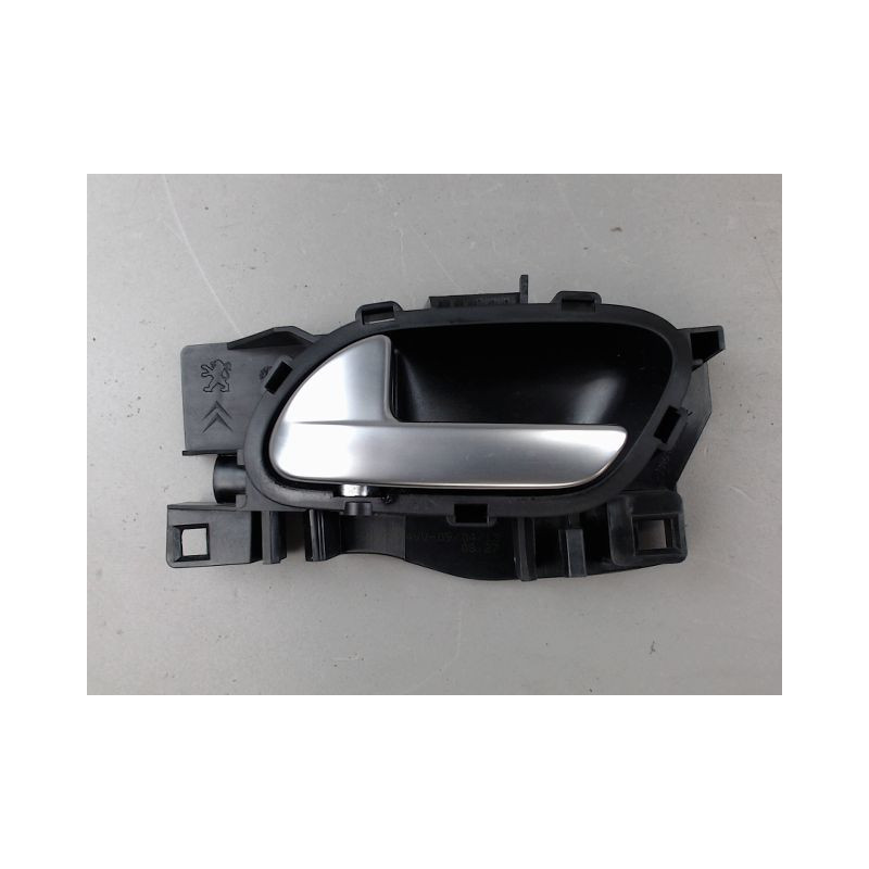 POIGNEE INTERIEURE PORTE AVANT GAUCHE PEUGEOT 208