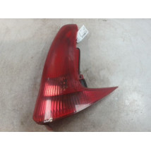 FEU ARRIERE DROIT PEUGEOT 206 SW 02-06