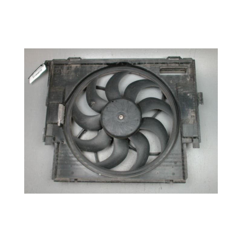 MOTEUR VENTILATEUR RADIATEUR B.M.W. SERIE 1