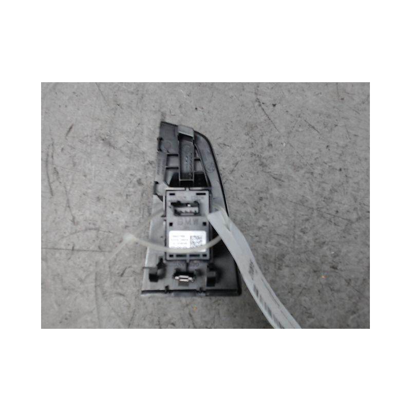 COMMANDE LEVE-GLACE PORTE ARD B.M.W. SERIE 1