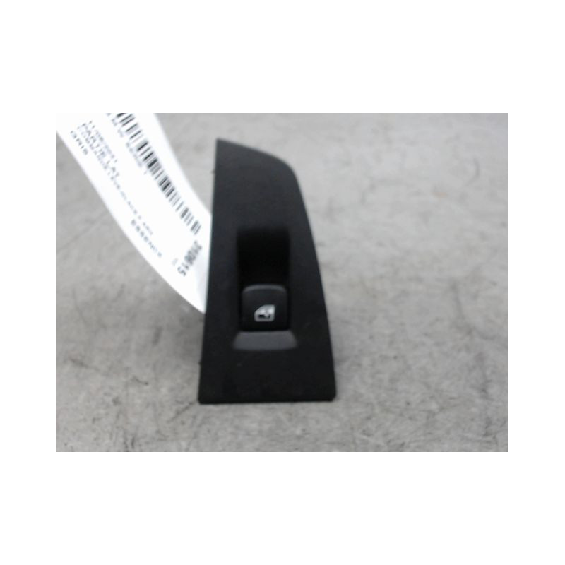 COMMANDE LEVE-GLACE PORTE ARG B.M.W. SERIE 1