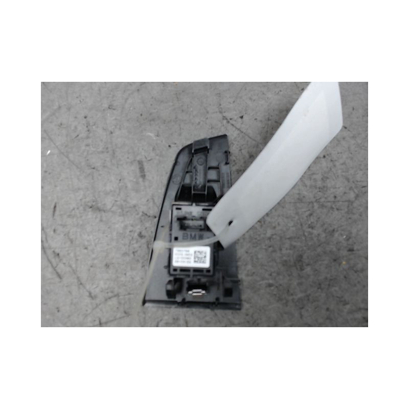 COMMANDE LEVE-GLACE PORTE ARG B.M.W. SERIE 1