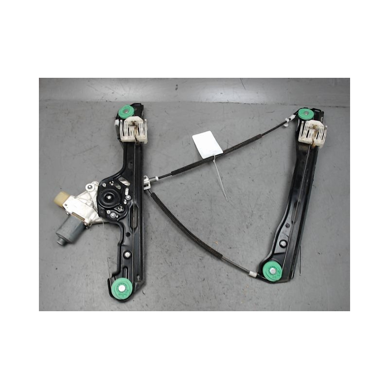 MECANISME+MOTEUR LEVE-GLACE AVANT GAUCHE B.M.W. SERIE 1