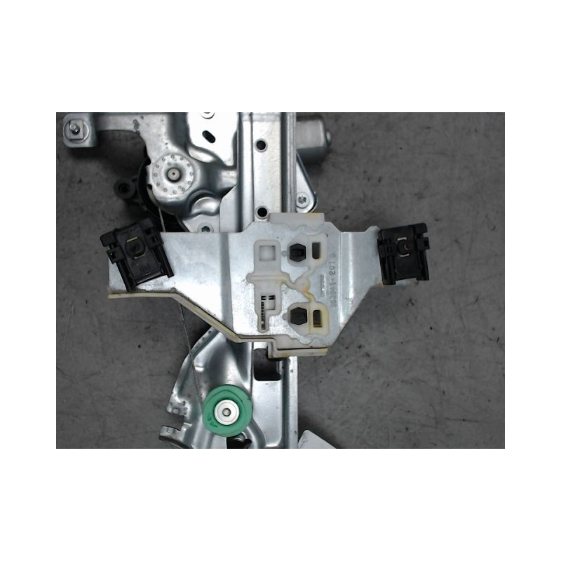 MECANISME+MOTEUR LEVE-GLACE ARRIERE GAUCHE PEUGEOT 3008
