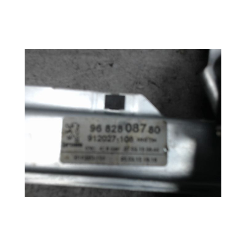 MECANISME+MOTEUR LEVE-GLACE ARRIERE GAUCHE PEUGEOT 3008