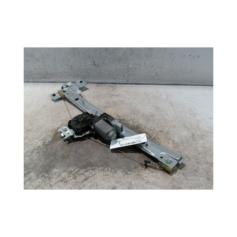 MECANISME+MOTEUR LEVE-GLACE AVANT DROIT PEUGEOT 207 5P