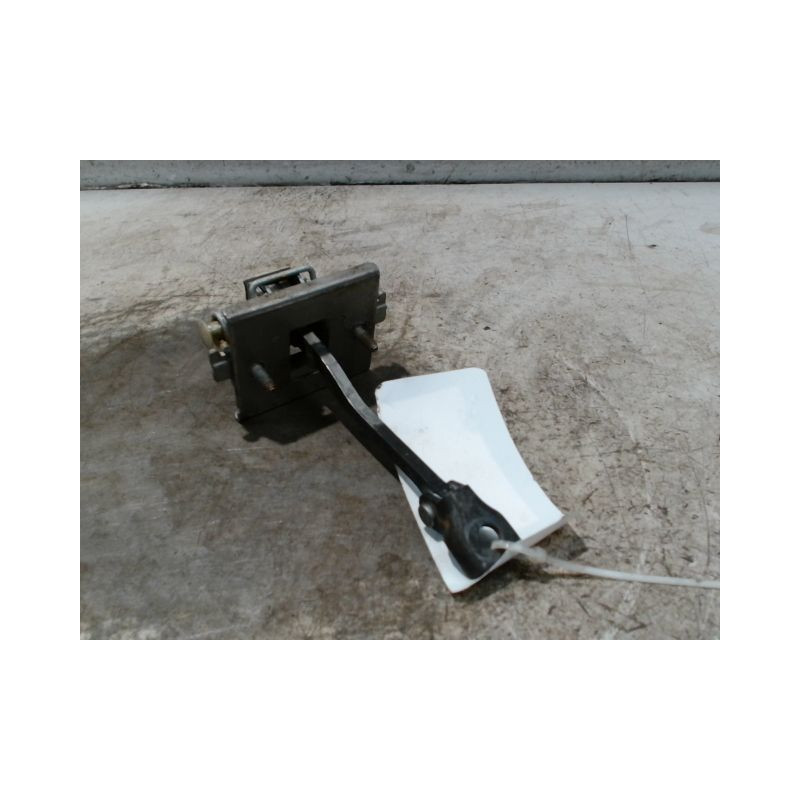 TIRANT PORTE AVANT GAUCHE PEUGEOT 5008 2009-