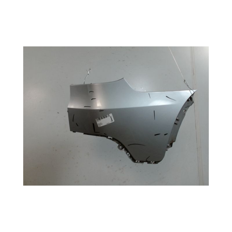 CROSSE ARRIERE DROIT B.M.W. X5