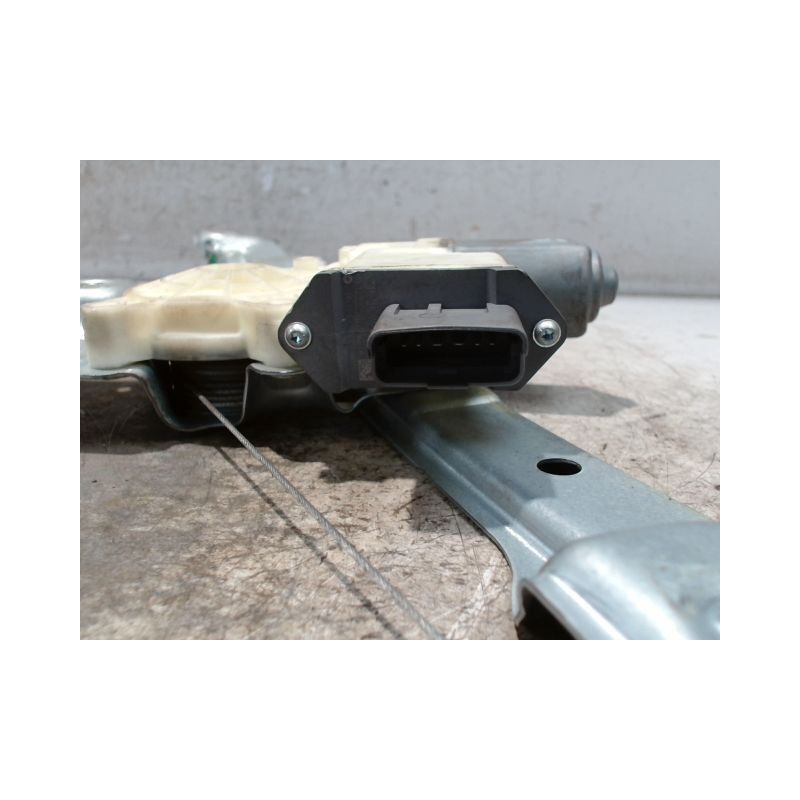 MECANISME+MOTEUR LEVE-GLACE AVANT GAUCHE PEUGEOT 5008 2009-