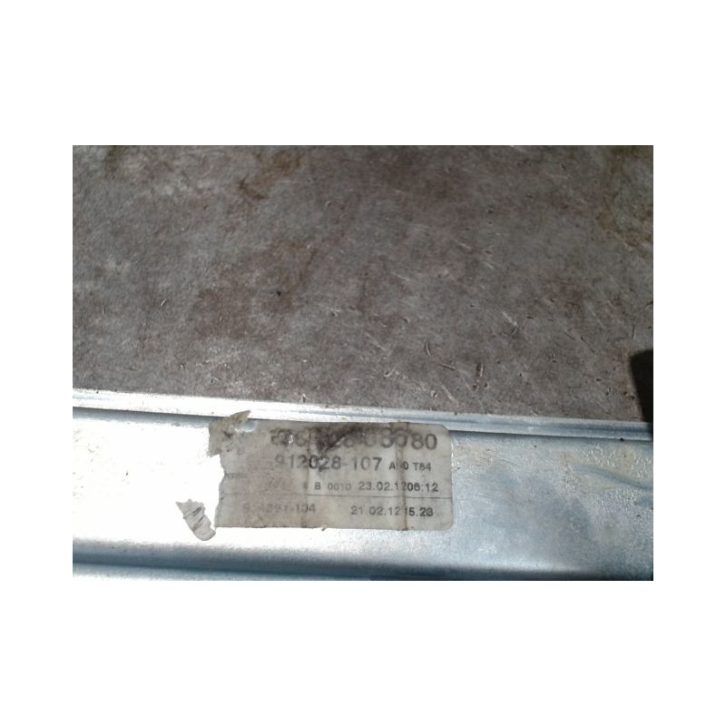 MECANISME+MOTEUR LEVE-GLACE ARRIERE DROIT PEUGEOT 5008 2009-