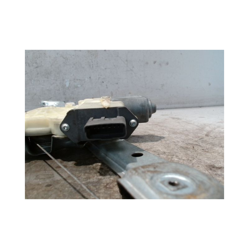 MECANISME+MOTEUR LEVE-GLACE AVANT GAUCHE PEUGEOT 5008 2009-