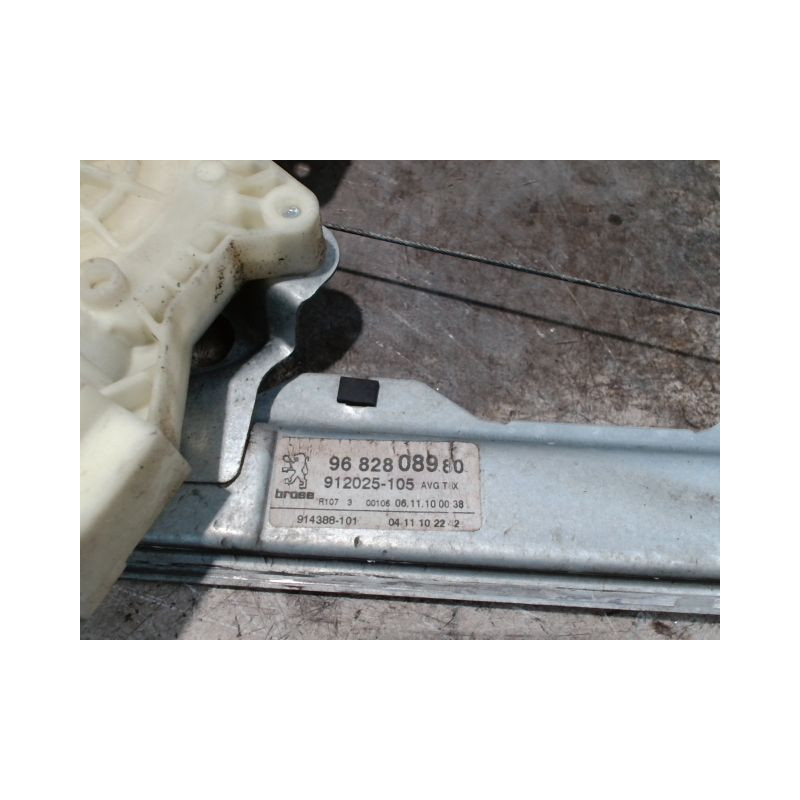 MECANISME+MOTEUR LEVE-GLACE AVANT GAUCHE PEUGEOT 5008 2009-