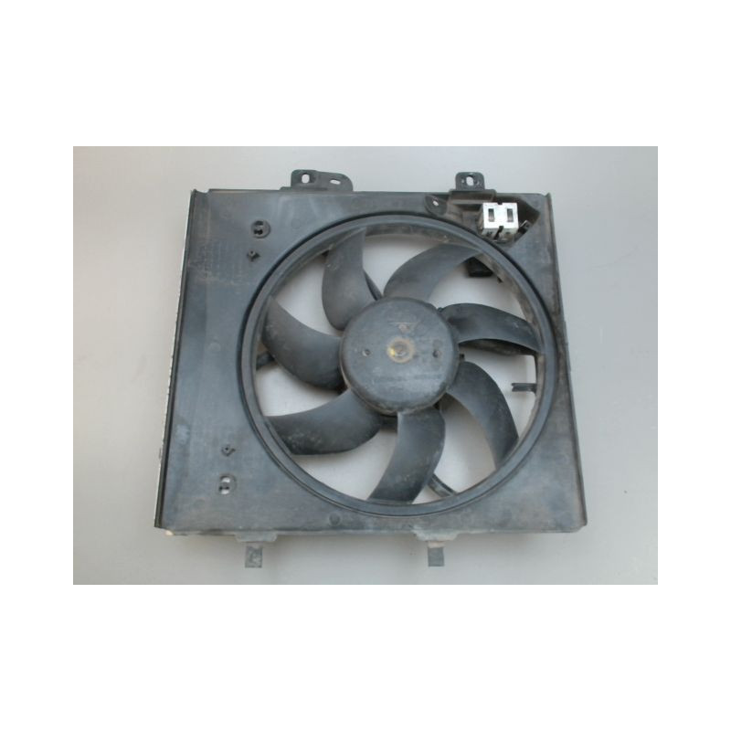 MOTEUR VENTILATEUR RADIATEUR PEUGEOT 208
