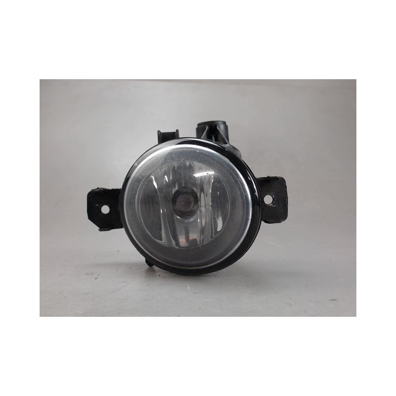 PHARE ANTIBROUILLARD AVANT DROIT B.M.W. SERIE 1