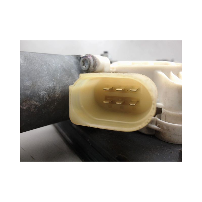 MECANISME LEVE-GLACE AVANT DROIT B.M.W. X5